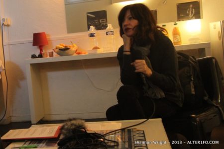 2013-ITW Shannon_WRIGHT-alter1fo 1