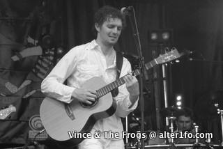 Vince & The Frogs