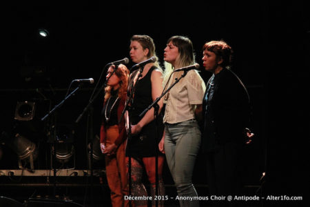 Anonymous Choir (avec Nona Marie Invie de Dark dark Dark) - Décembre 2015 - L'antipode, Rennes. Photo : caro- alter1fo.com
