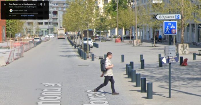 Street-view : Place jeannelaurent